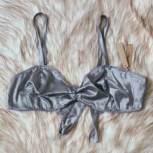 NWT SKIMS Woven Shine Tie Back Bralette Size 3X Chrome